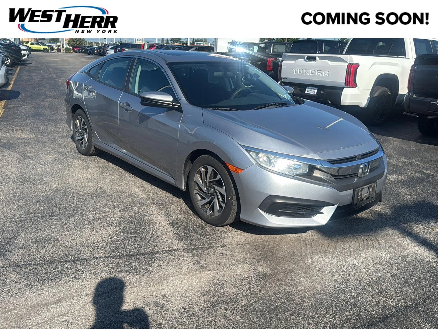 Used 2016 Lunar Silver Metallic Honda EX image 1