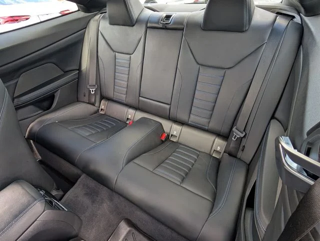 Used 2022 Black BMW M440i image 19