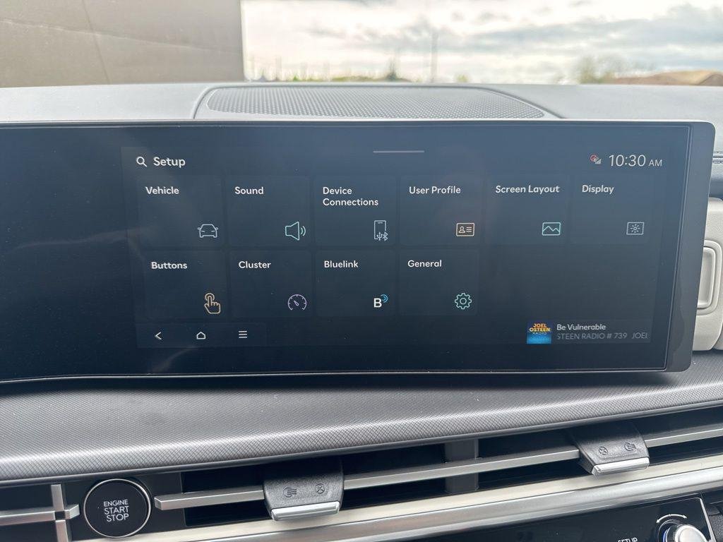 New 2026 Silver Hyundai SEL AWD image 21