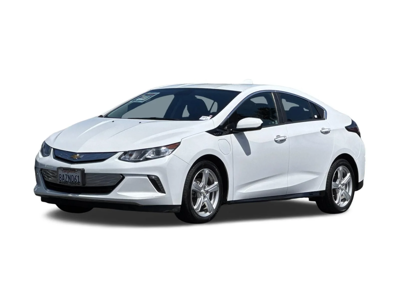 Used 2018 White Chevrolet LT image 1