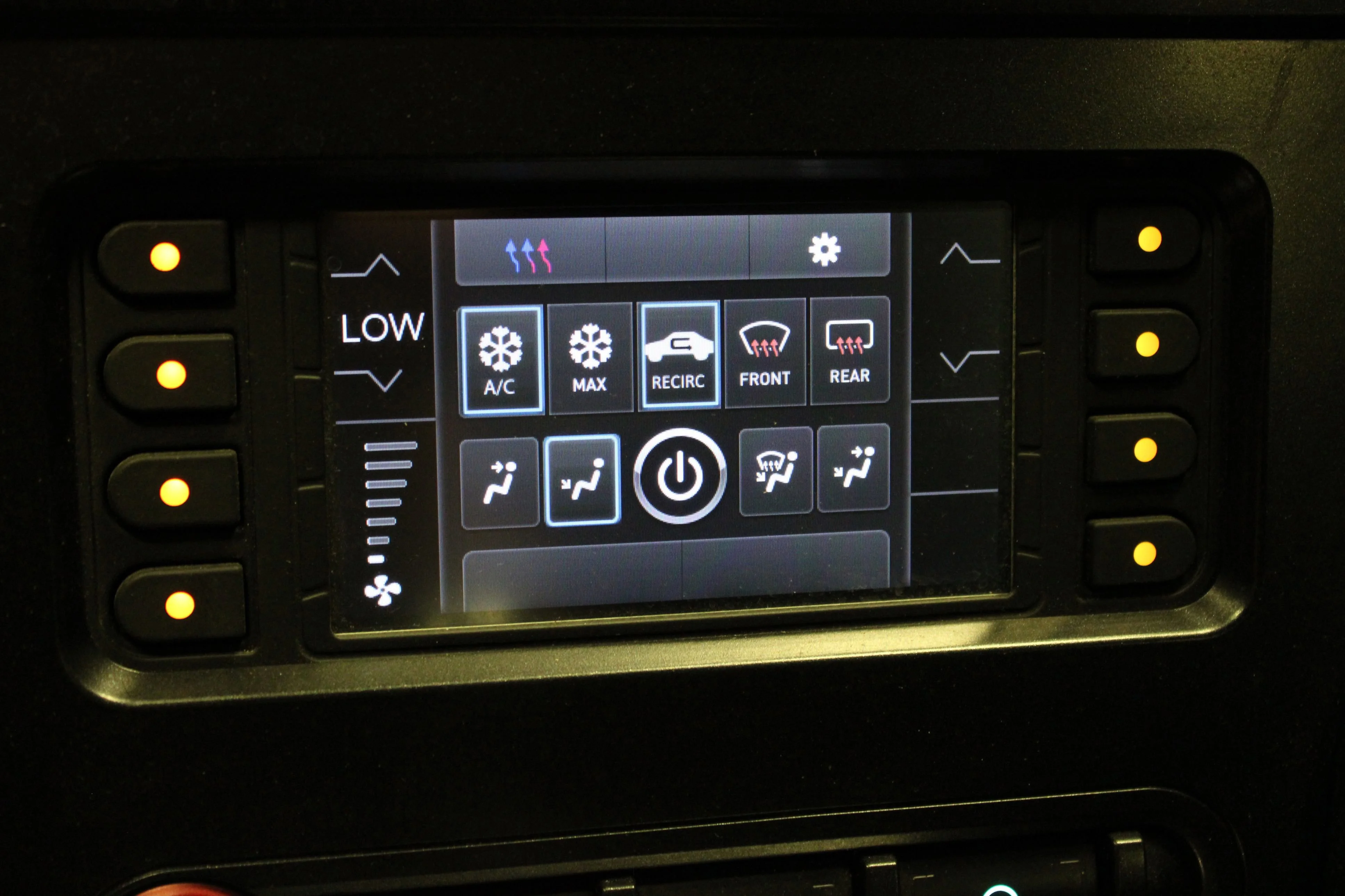 Used 2019 Shadow Black Ford GT image 23