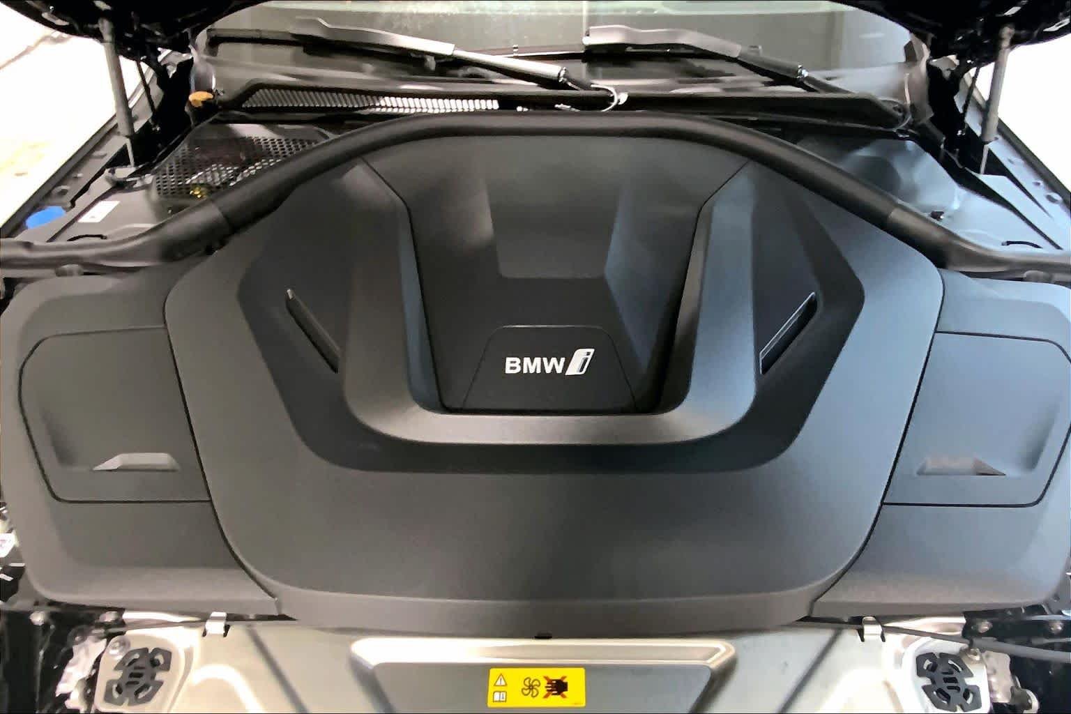 New 2026 Black Sapphire Metallic BMW xDrive40 image 16