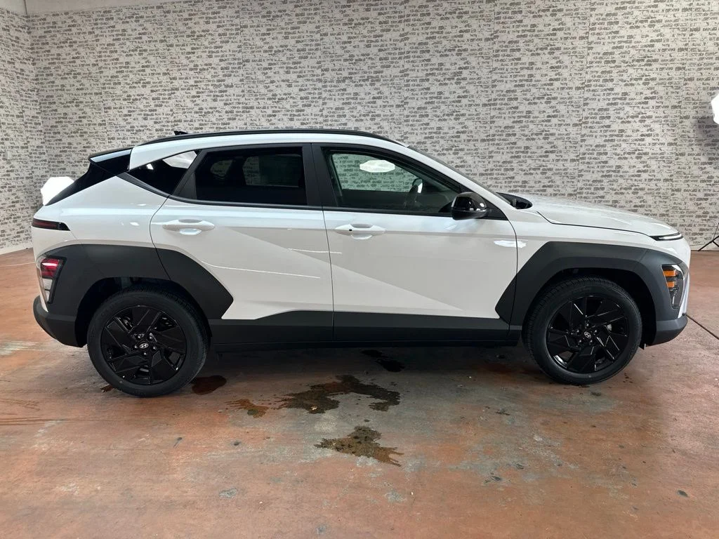New 2027 Atlas White Hyundai SEL Sport image 8