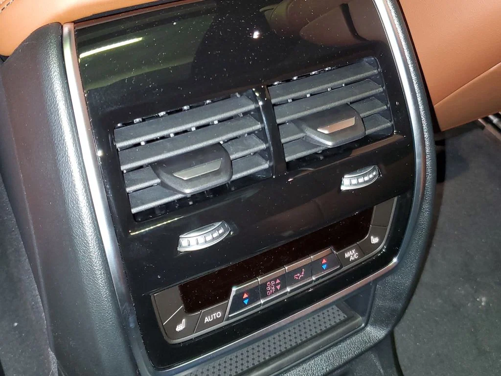 New 2027 Skyscraper Grey Metallic BMW M60i image 13