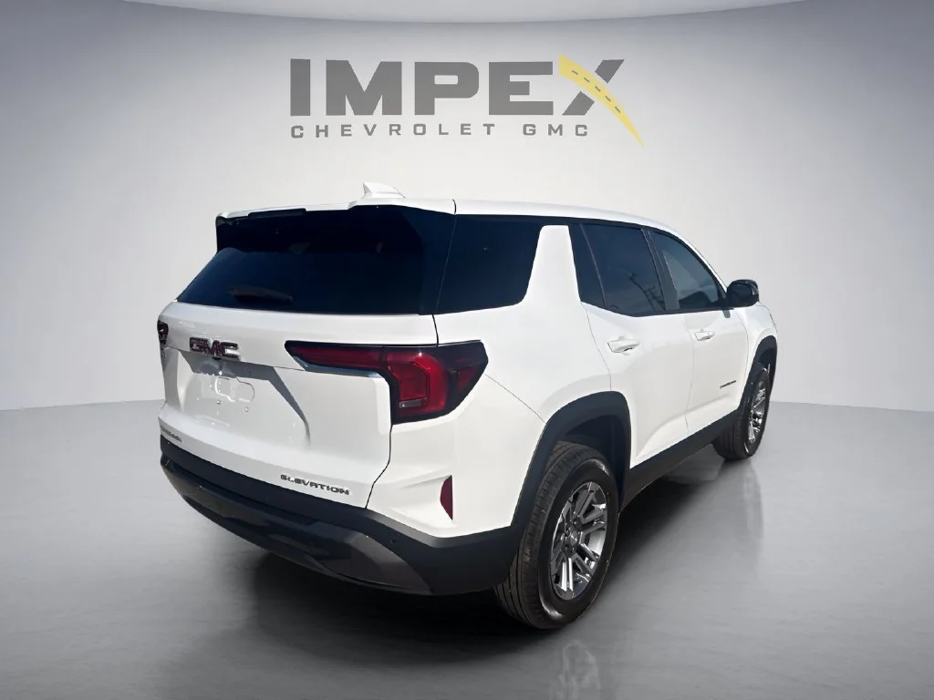 New 2027 Summit White GMC Elevation image 5