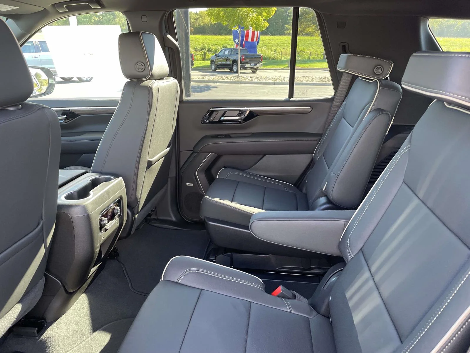 New 2027 Black Chevrolet Premier image 13
