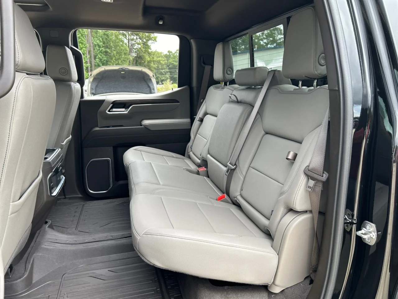 New 2026 Onyx Black GMC SLT image 19
