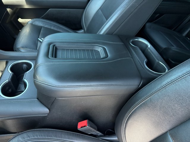 Used 2021 Black Chevrolet Z71 image 14