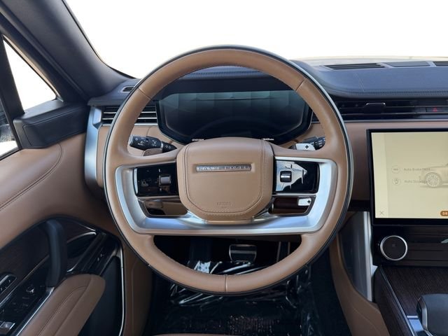 Certified Used 2023 Santorini Black Metallic Land Rover SE image 13