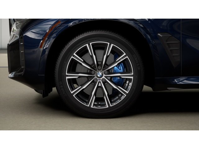 New 2026 Carbon Black Metallic BMW xDrive40i image 7
