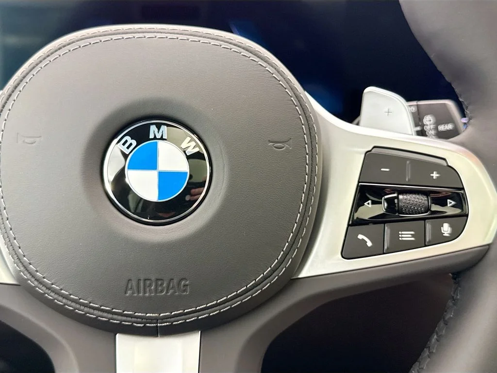 New 2026 Gray BMW xDrive40i image 12