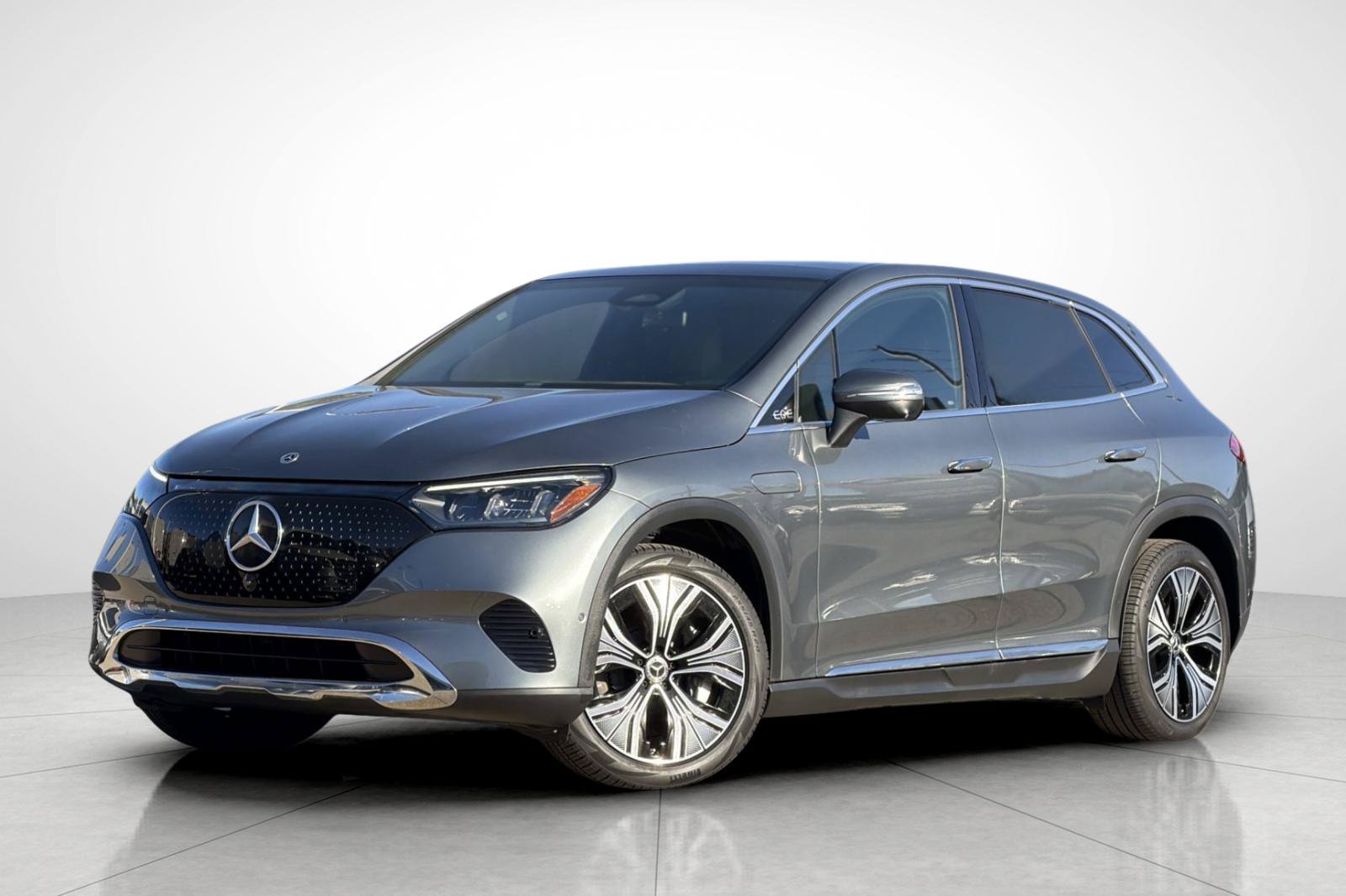 2023 Mercedes-Benz EQE SUV