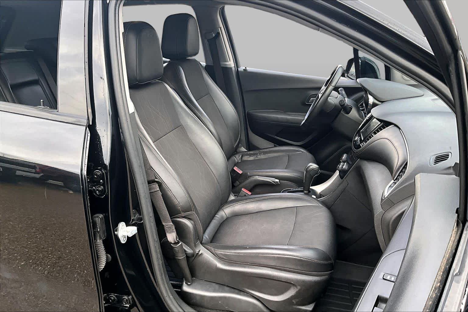 Used 2019 Mosaic Black Metallic Chevrolet LT image 9