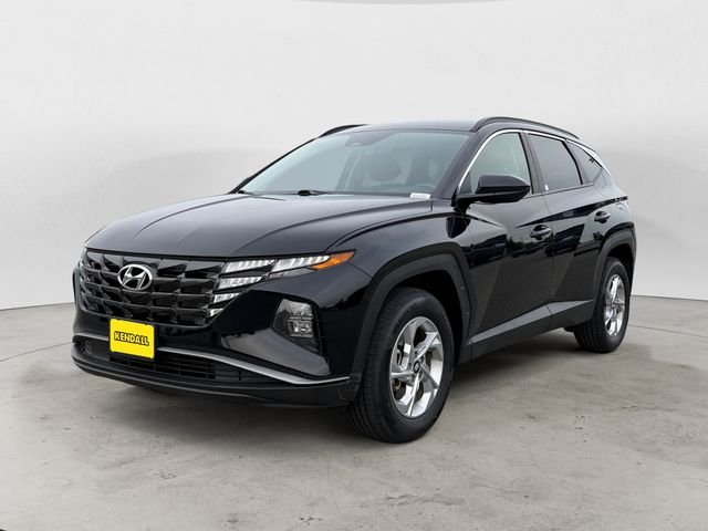 Used 2024 Black Hyundai SEL image 1
