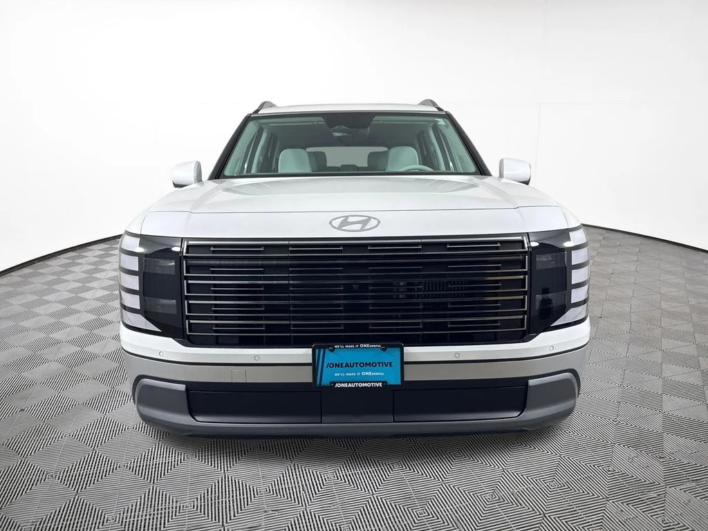 New 2026 White Hyundai SEL Premium image 3