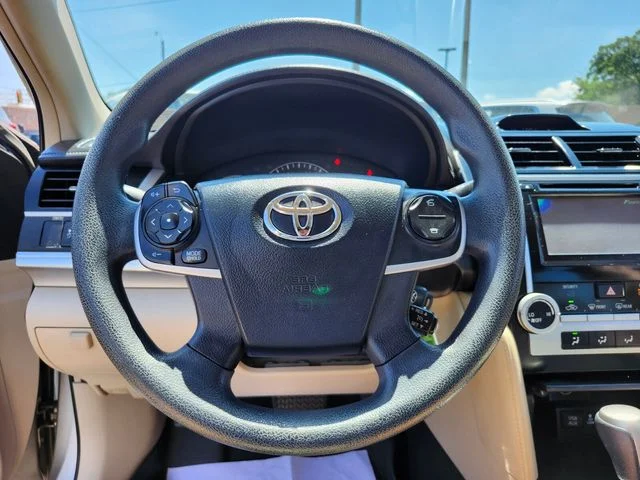 Used 2013 Beige Toyota LE image 33