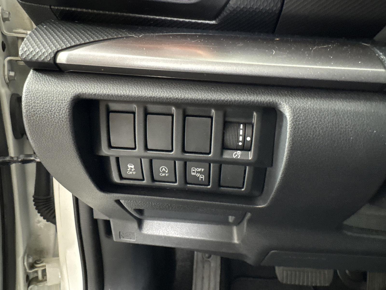 Used 2019 Crystal White Pearl Subaru Sport image 7