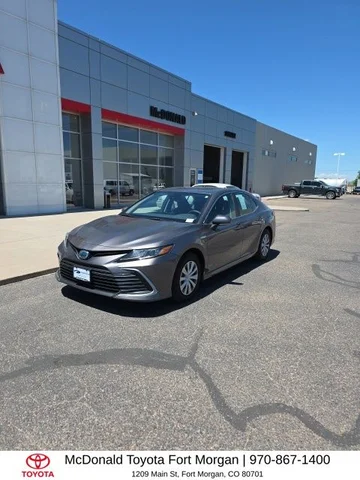2021 Toyota Camry Hybrid LE