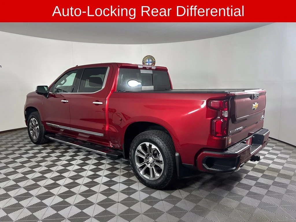 Used 2022 Red Chevrolet High Country image 19