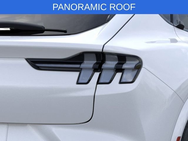 New 2026 Star White Metallic Tri-coat Ford Premium image 21