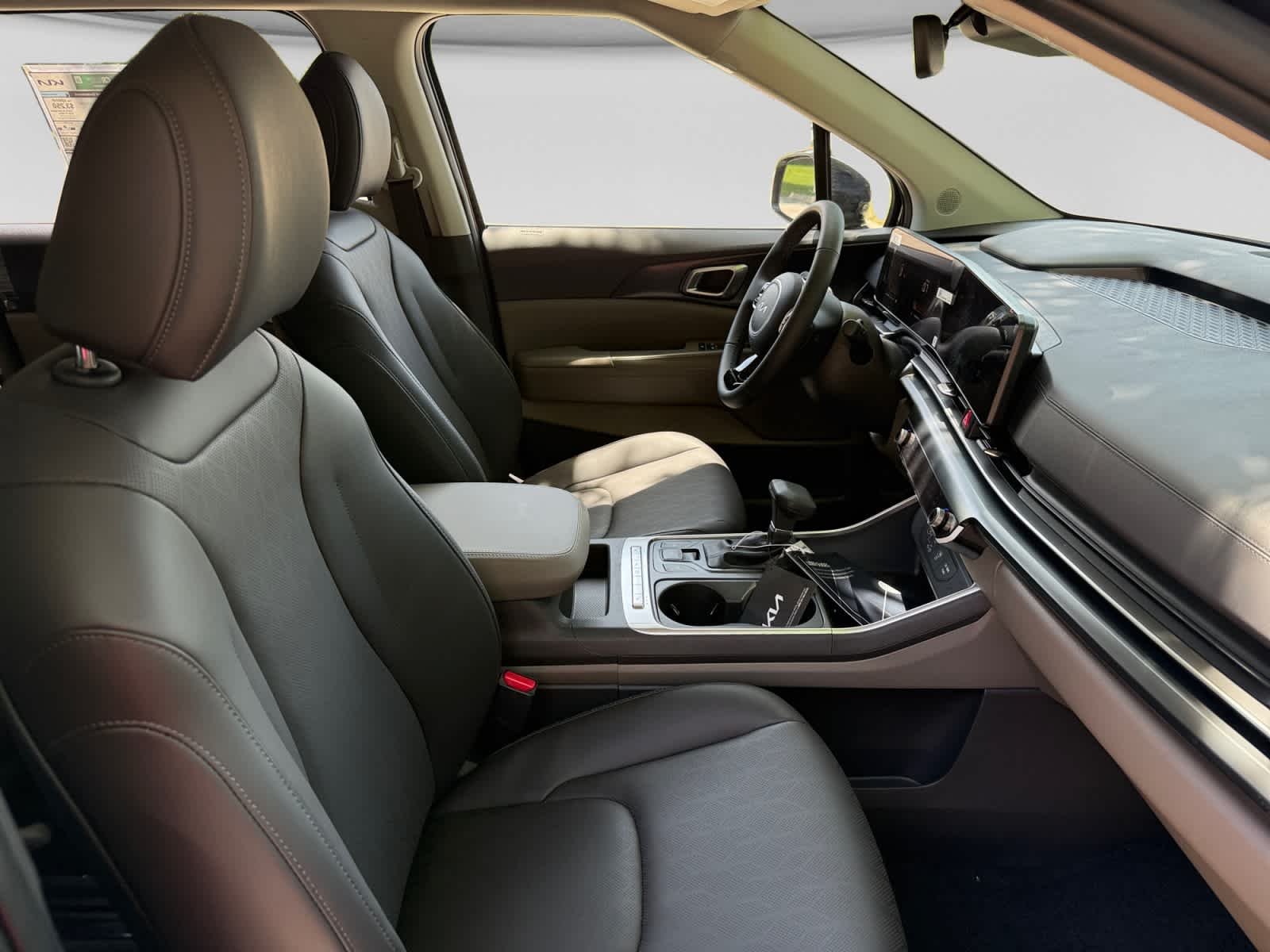 New 2026 Deep Chroma Blue Kia LXS image 20