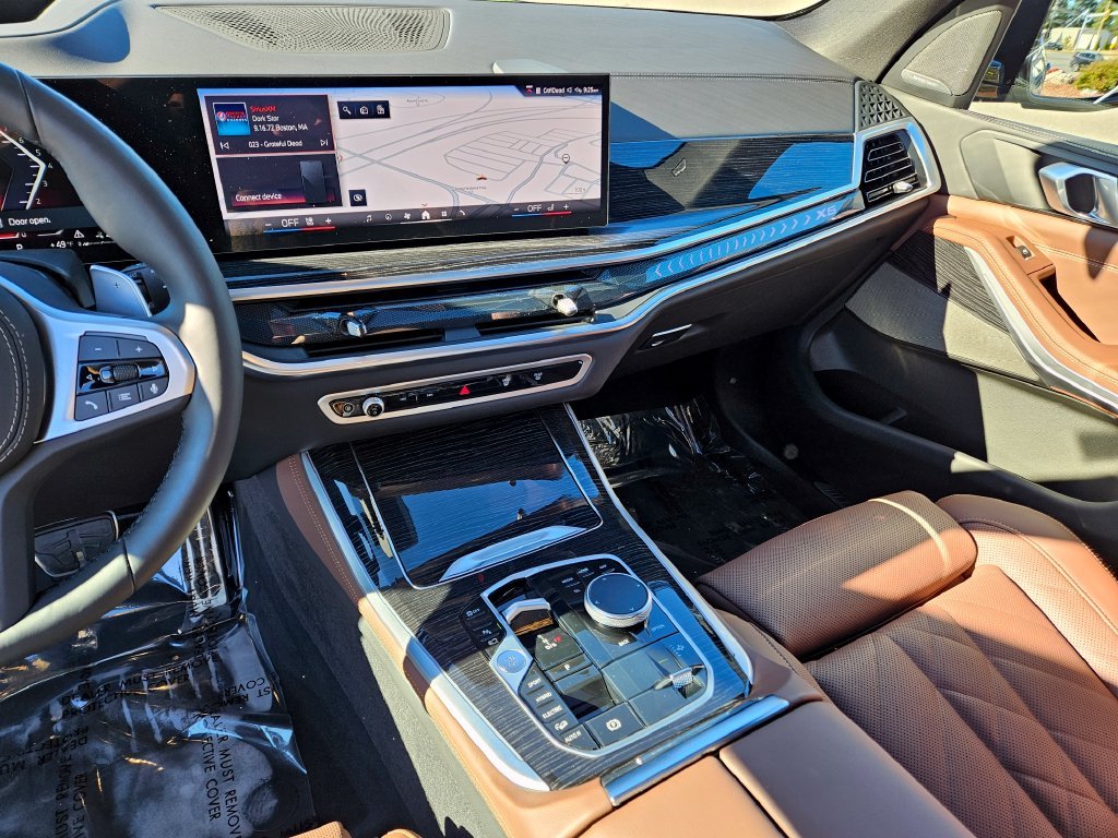 Certified Used 2026 Skyscraper Grey Metallic BMW xDrive50e image 31