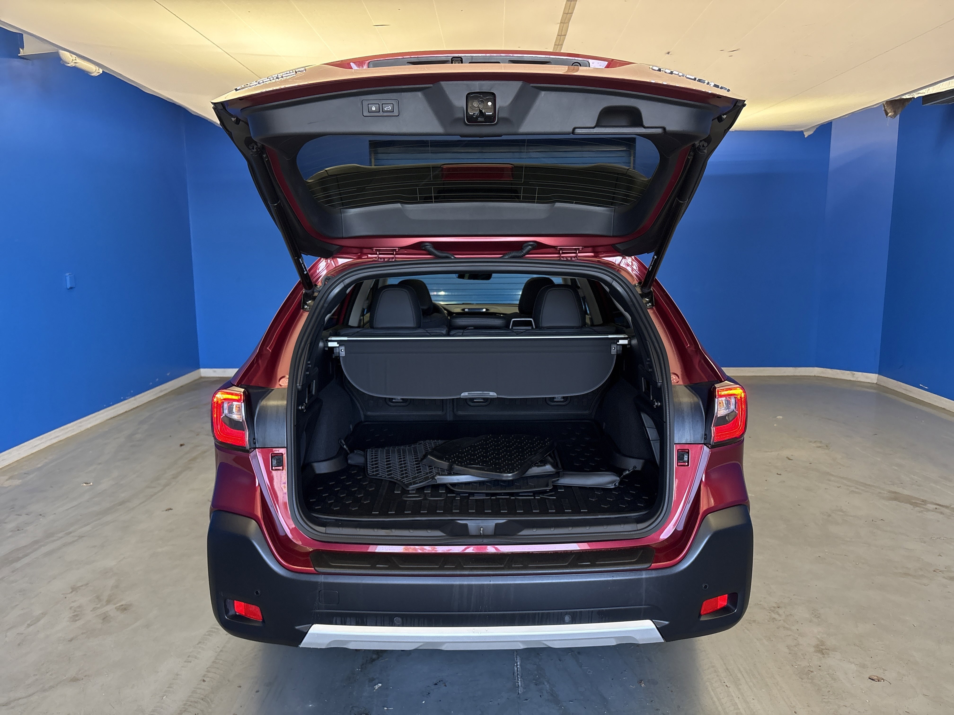 Used 2025 Crimson Red Pearl Subaru Limited image 27