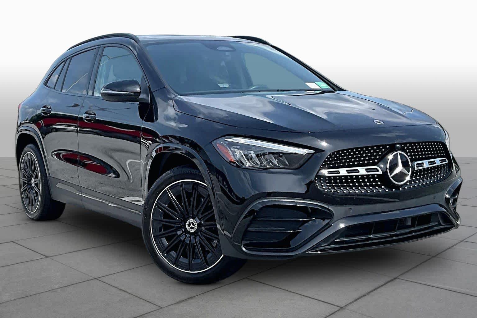 Used 2026 Night Black Mercedes-Benz GLA 250 image 3