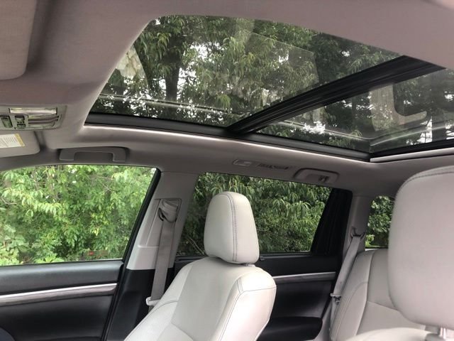 Used 2017 Predawn Gray Mica Toyota Limited Platinum image 37