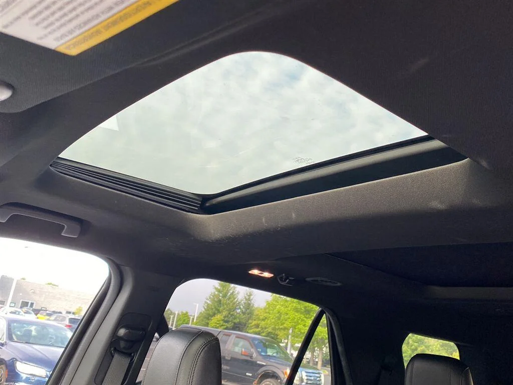 Used 2019 Agate Black Ford XLT image 5