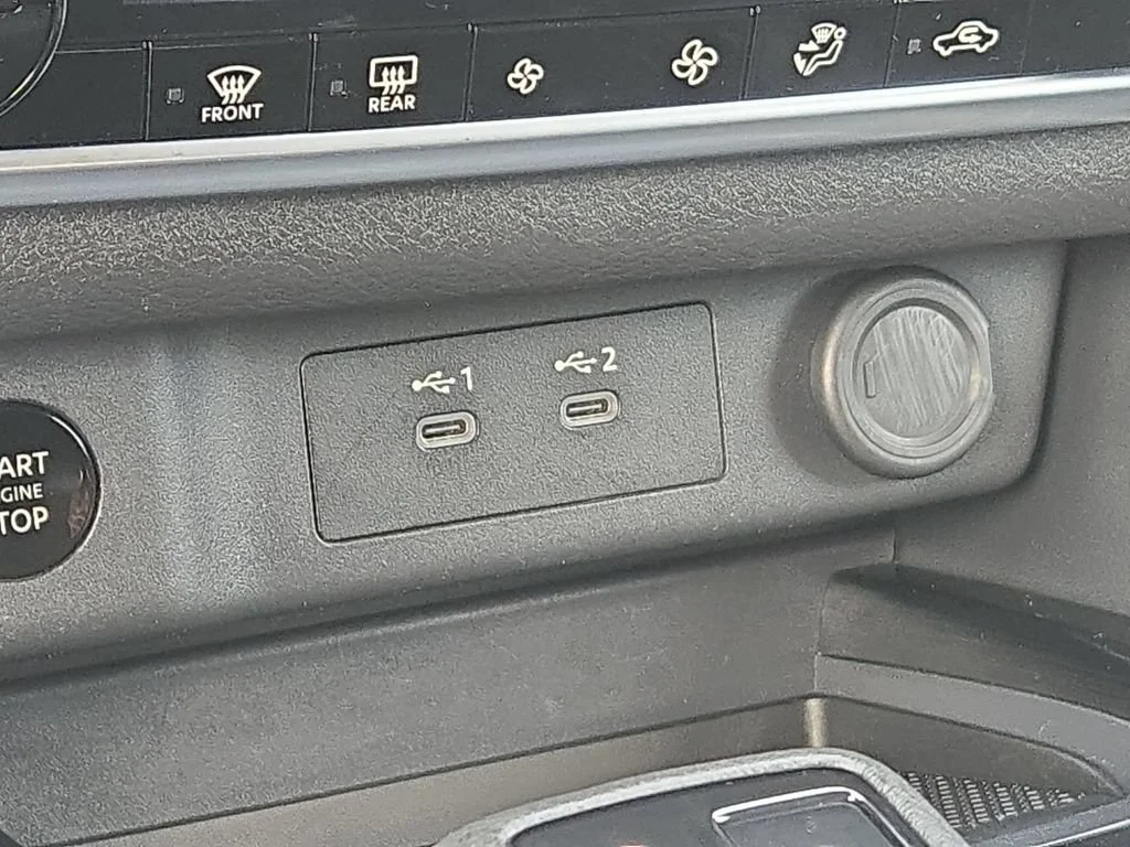 2025 Nissan Rogue SV - Photo 42