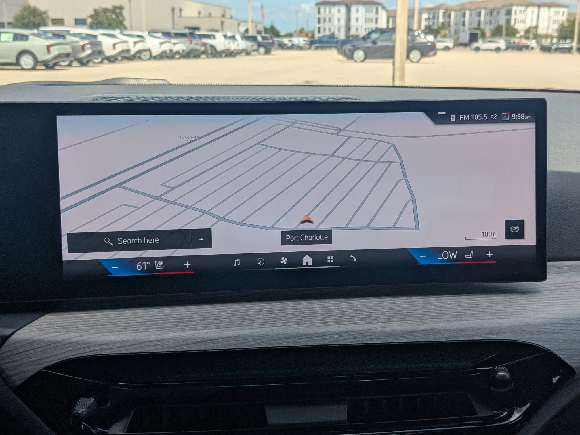 2025 BMW 3 Series 330i - Photo 23