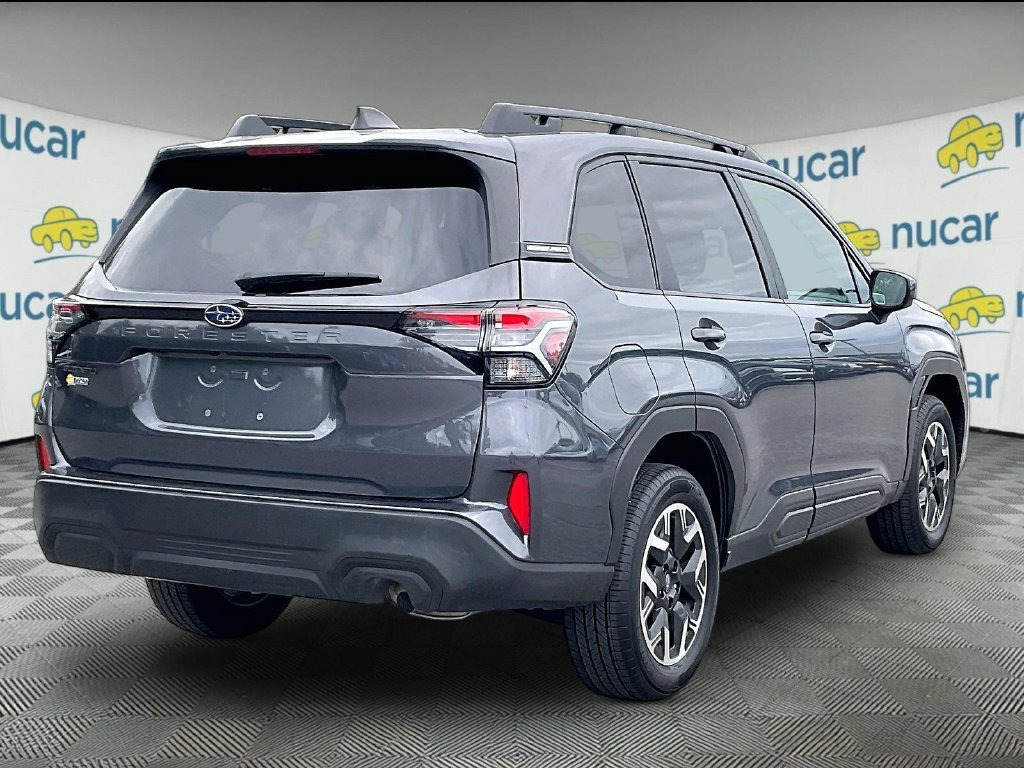 Used 2025 Gray Metallic Subaru Premium image 6
