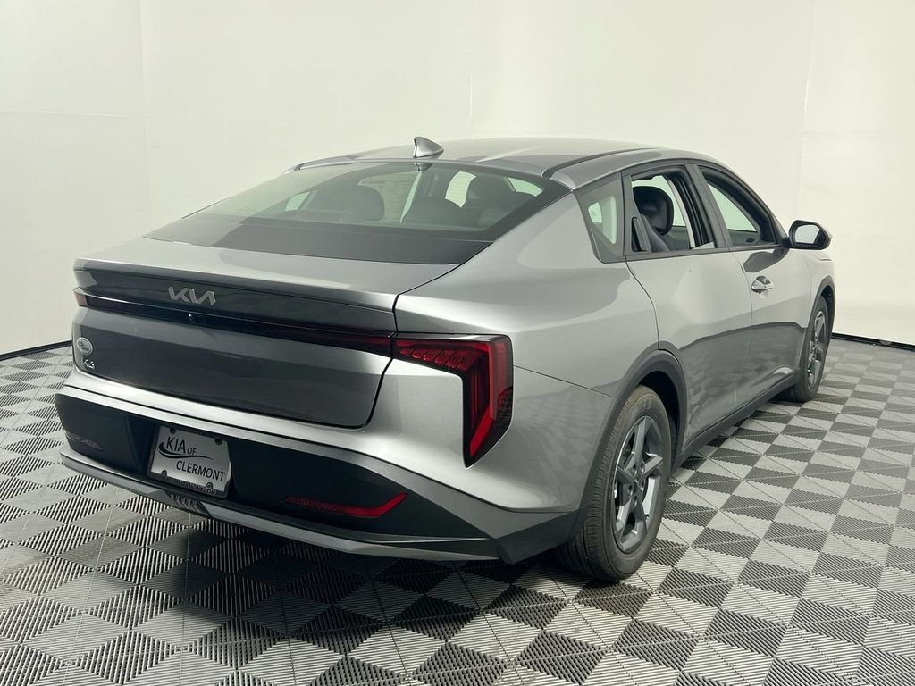 New 2026 Steel Gray Kia LXS image 2