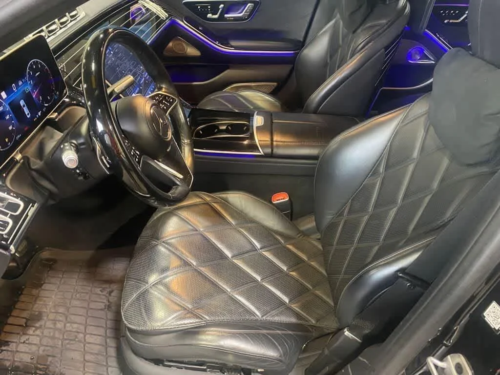 Certified Used 2024 Black Mercedes-Benz Maybach S 680 image 5