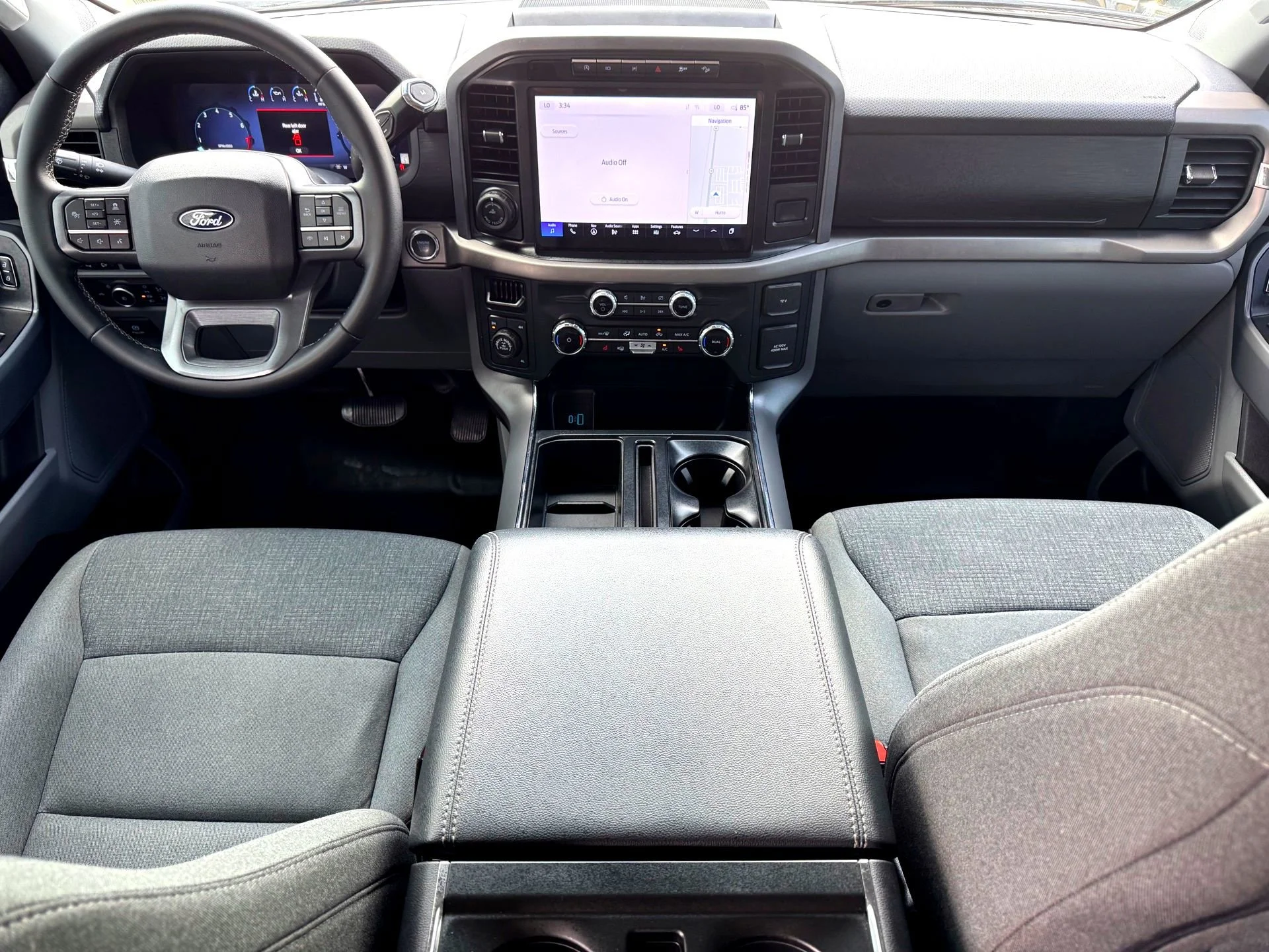Used 2024  Ford XLT image 19