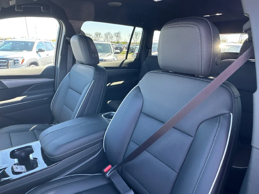 2026 Buick Enclave Preferred - Photo 20