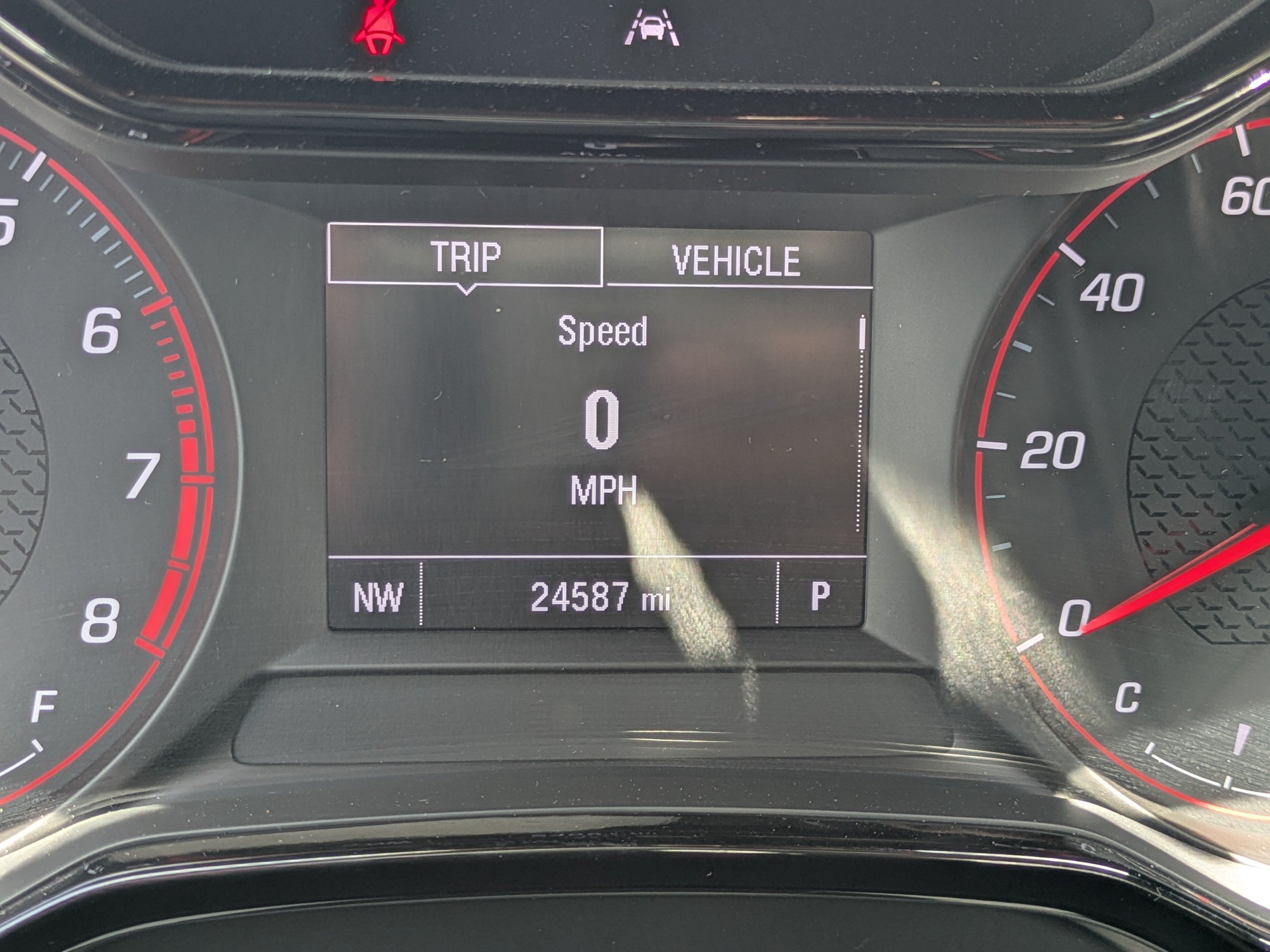 Used 2024 Summit White Chevrolet 1RS image 24