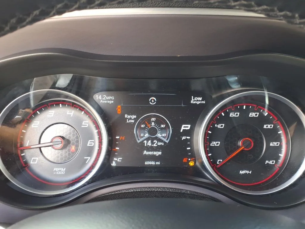 Used 2022 Gray Dodge SXT image 21