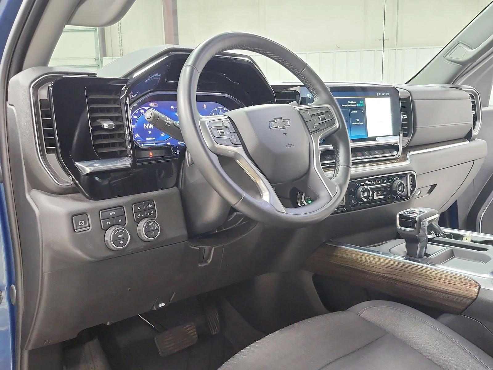 Used 2024 Blue Chevrolet RST image 19