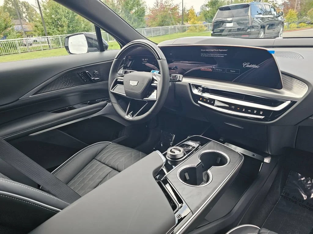 New 2027 Vibrant White Tricoat Cadillac Signature Sport image 10