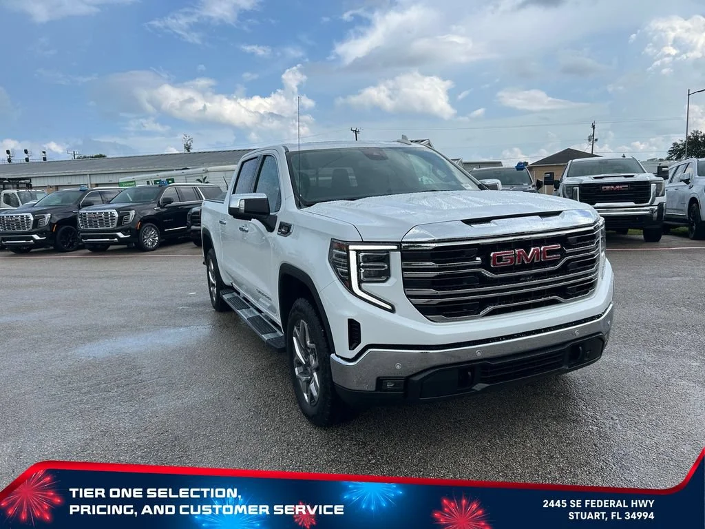 New 2026 Summit White GMC SLT image 3