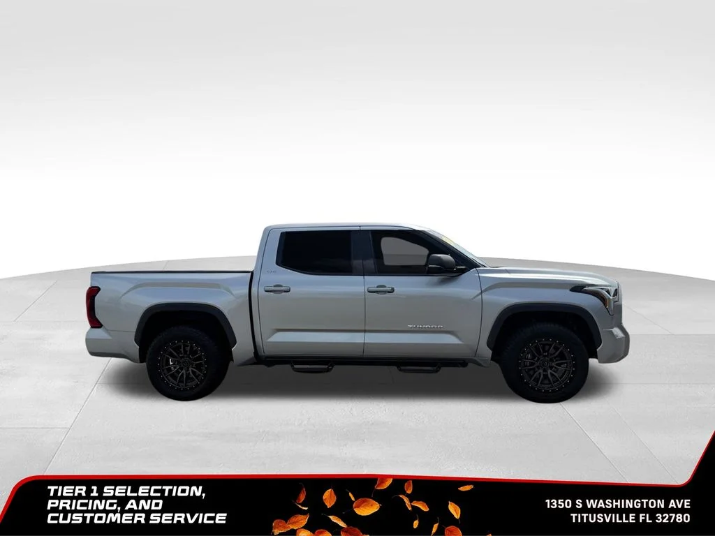 Used 2022 Silver Toyota SR5 image 11