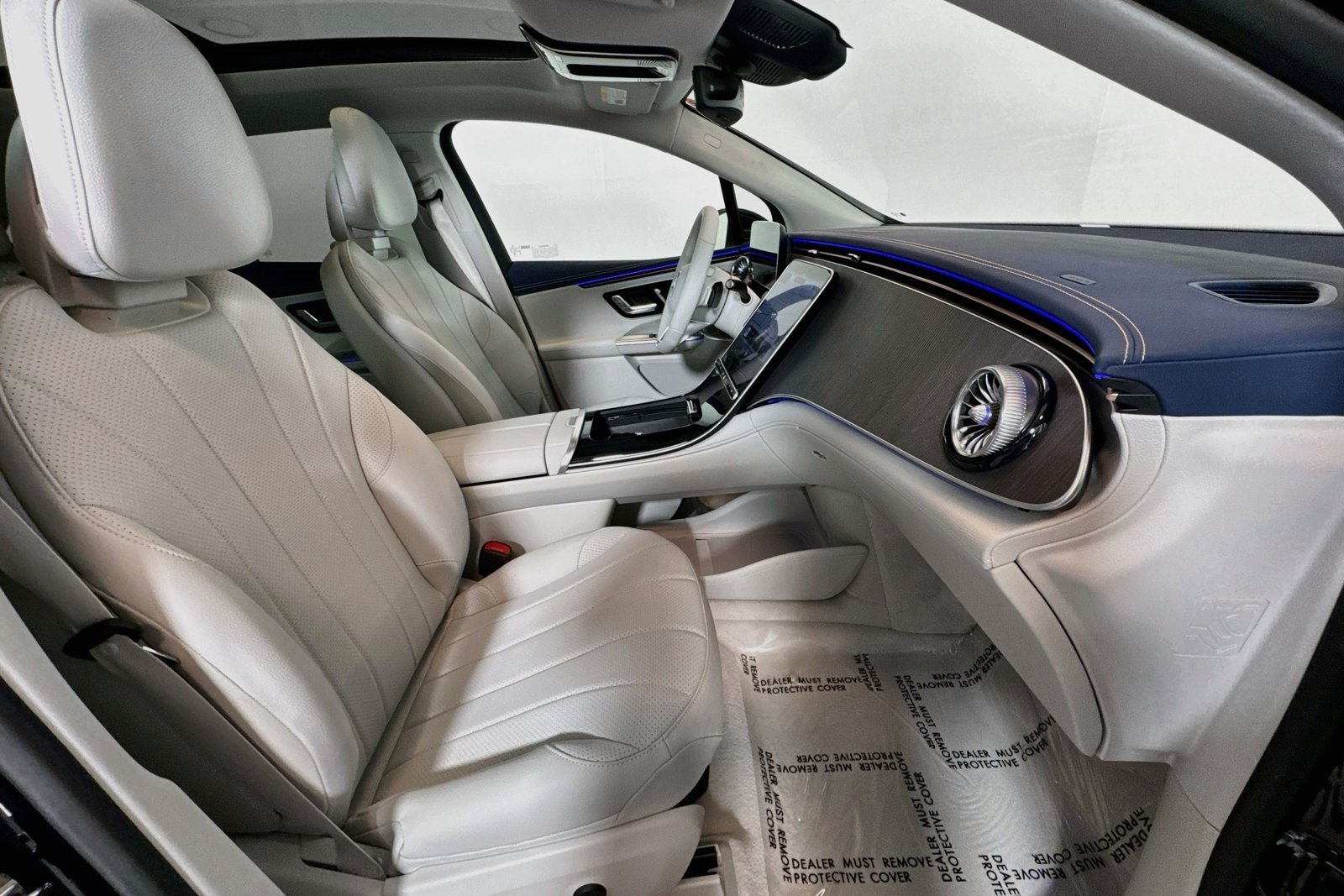 New 2026 Black Mercedes-Benz EQE 320+ image 26