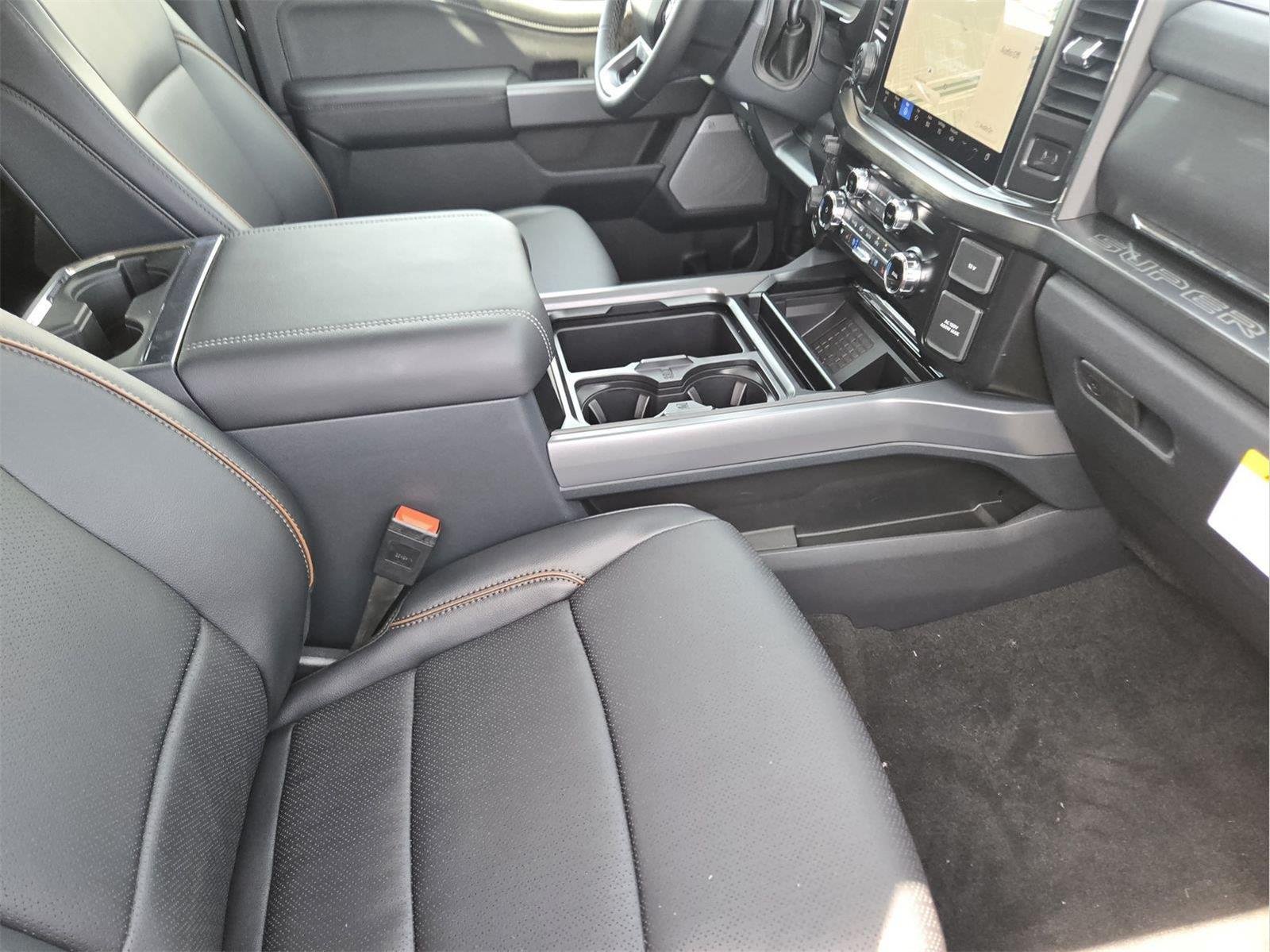 New 2026 Agate Black Metallic Ford F-250® Lariat® image 9