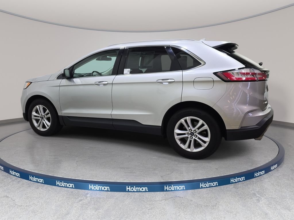 Used 2019 Silver Ford SEL image 9