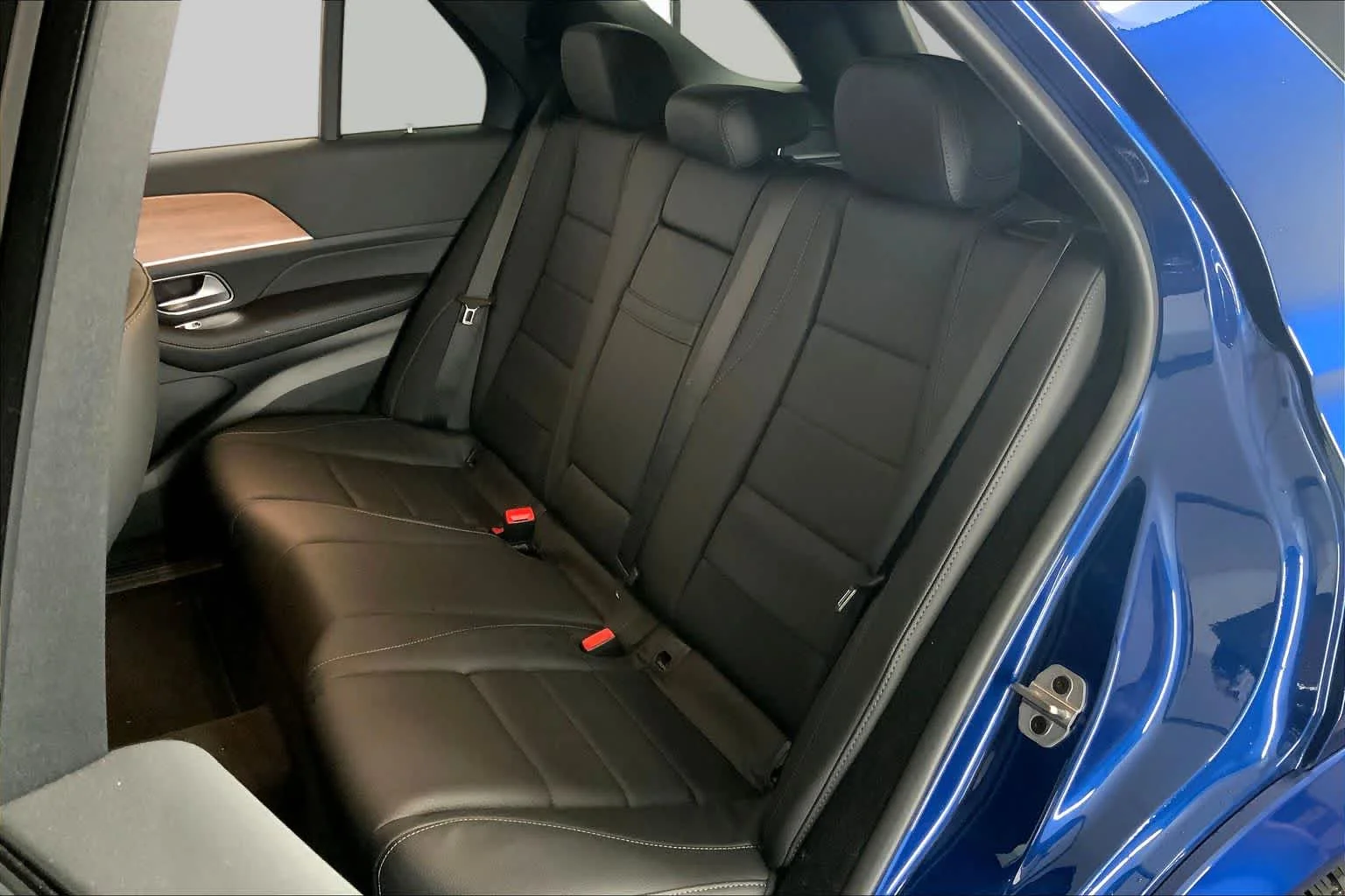 Certified Used 2022 Brilliant Blue Metallic Mercedes-Benz GLE 350 image 41