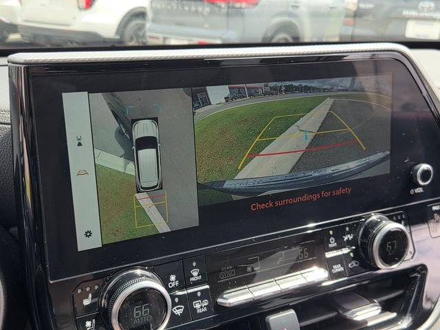 Used 2023 Gray Toyota Platinum image 25