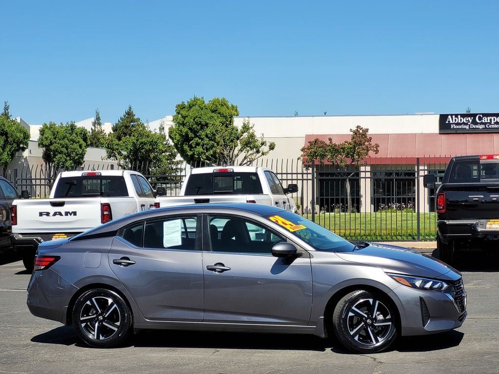 Used 2024 Gray Nissan SV image 3