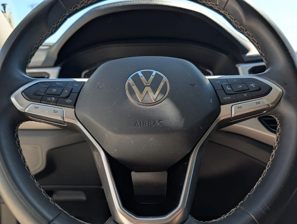 Certified Used 2023 White Volkswagen 3.6L V6 SE w/Technology image 20